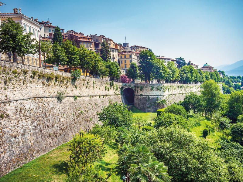 Stadtmauer von Bergamo  Siegfried Schnepf-stock.adobe.com