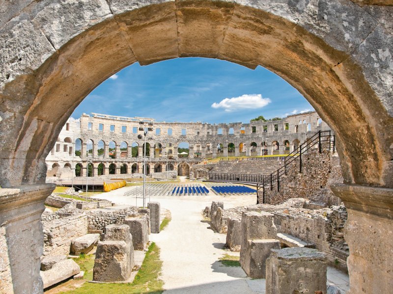 Römisches Amphitheater in Pula Aleksandar Todorovic - stock.adobe.com