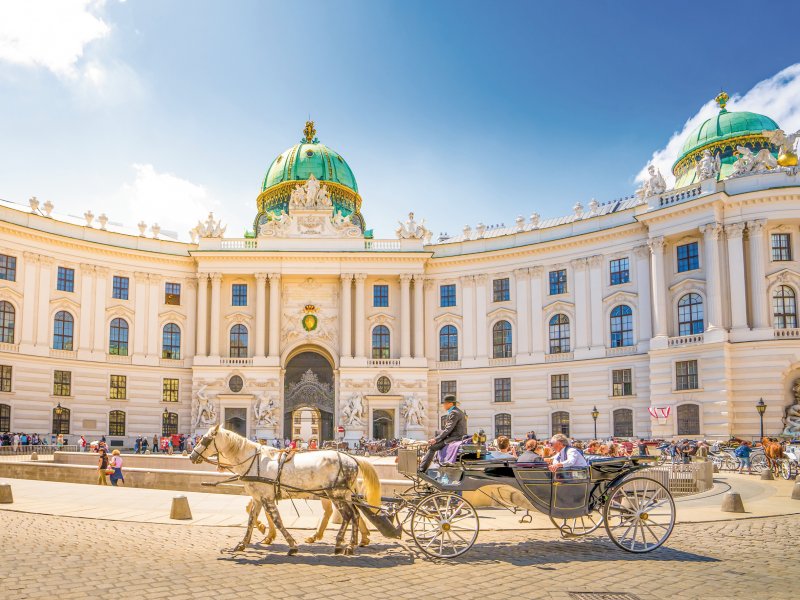 Alte Hofburg, Wien Sina Ettmer - stock.adobe.com