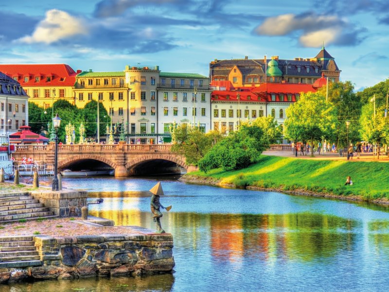 Kanal im historischen Stadtzentrum von Göteborg Leonid Andronov - stock.adobe.com