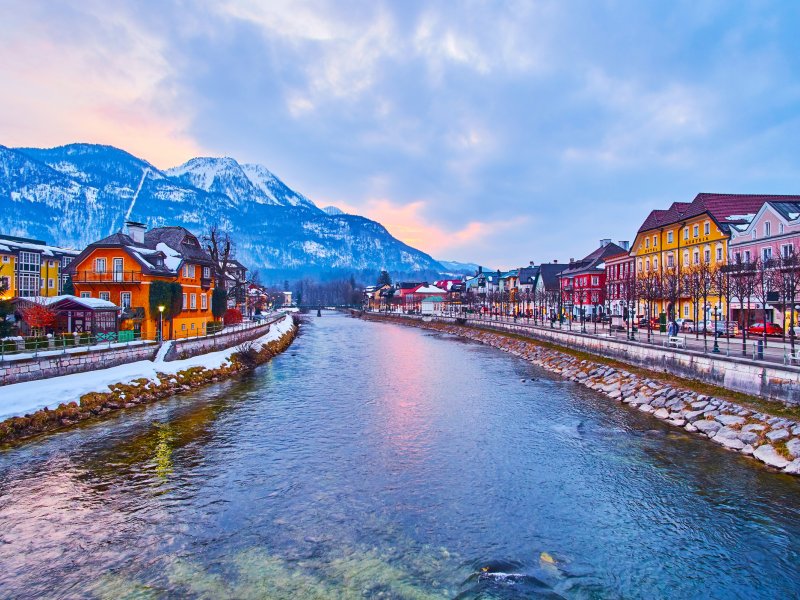 Sonnenuntergang in Bad Ischl efesenko-stock.adobe.com