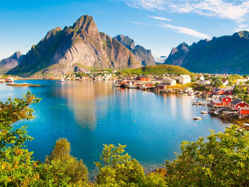 Fischerdorf in den Lofoten Maresol - stock.adobe.com