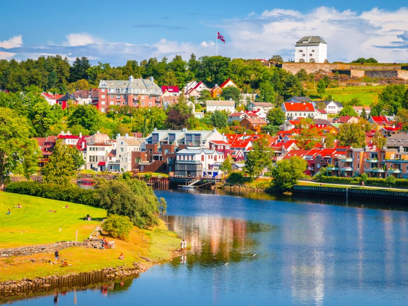 Blick auf Trondheim Olena Z - stock.adobe.com