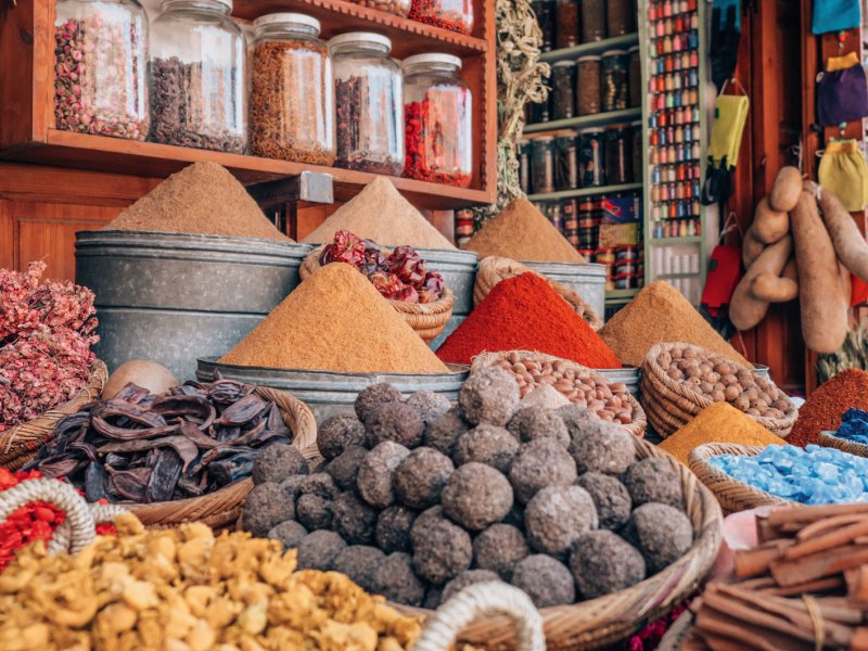 Marokkanische Gewürze SmallWorldProduction - stock.adobe.com