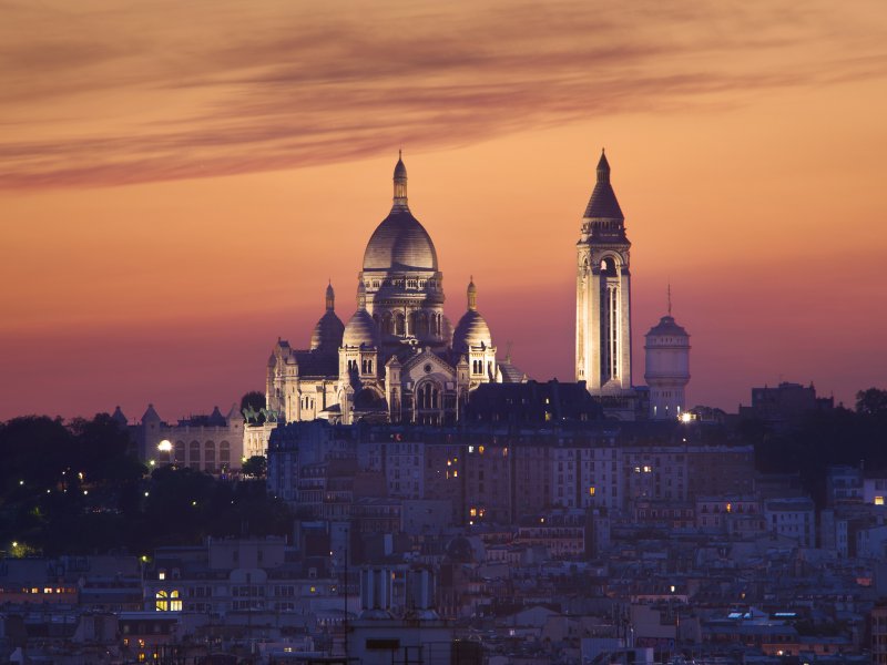 Sacre Coeur bei Nacht Production Perig - stock.adobe.com