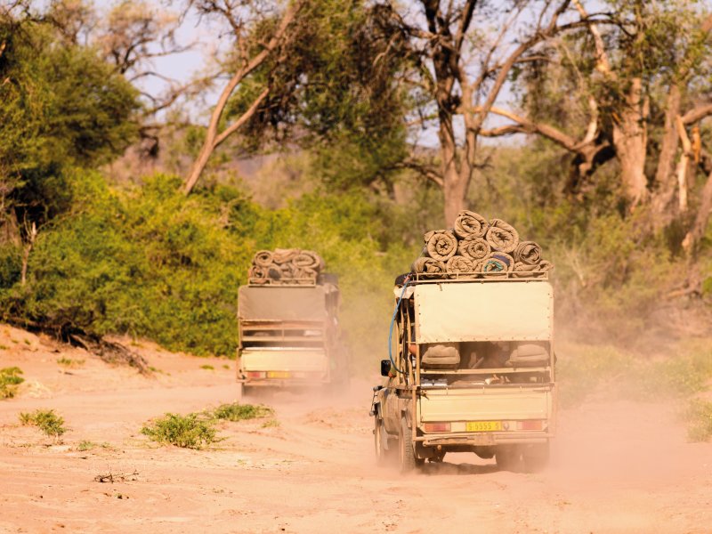 Jeepsafaria in Namibia André Biesecker ツ -stock.adobe.com